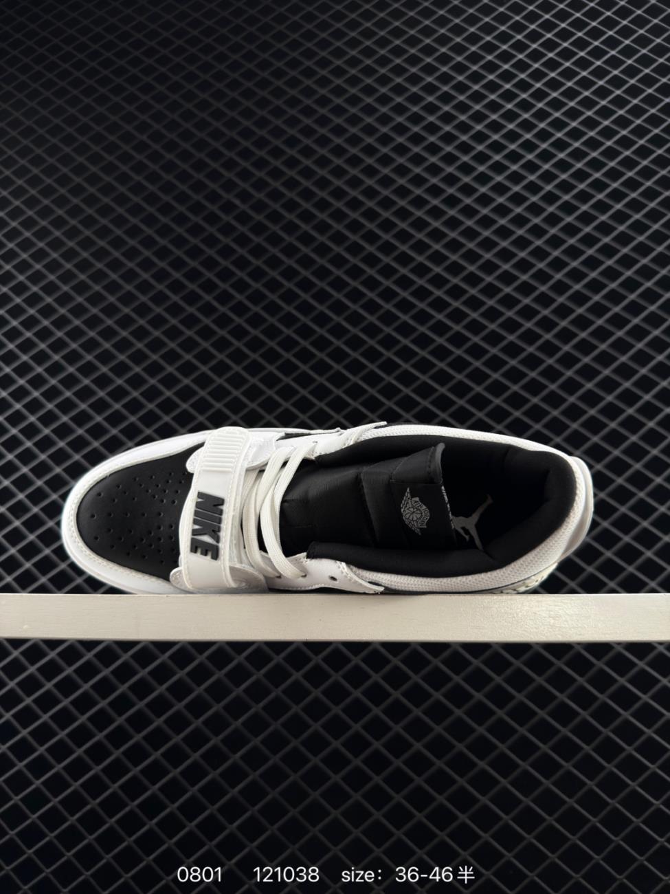 Shoes Sneakers Worlds Nicest Air Jordan Legacy 312 classic color CD7069 111 staggered combination its name reflects shoe el